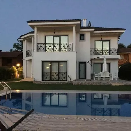 Moonlight Kirkpinar Villa *