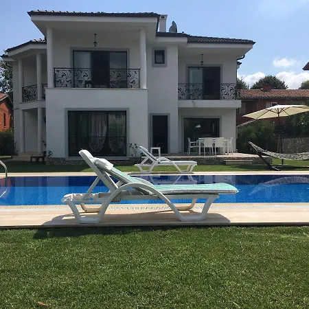 Villa Moonlight Kirkpinar *